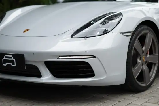 PORSCHE-718-2023