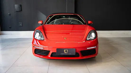 PORSCHE-718-2021