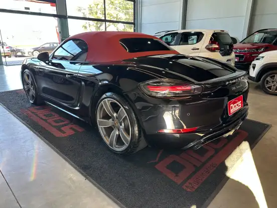 PORSCHE-718-2024