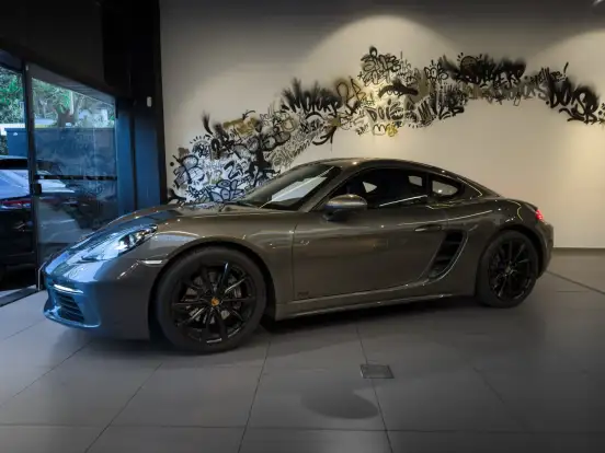 PORSCHE-718-2019
