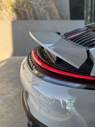 PORSCHE-911-2025
