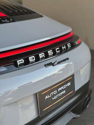 PORSCHE-911-2025