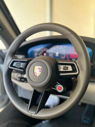 PORSCHE-911-2025