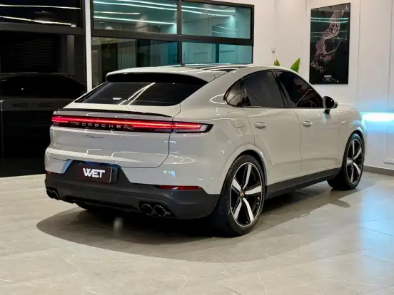 PORSCHE-CAYENNE-2025
