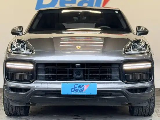 PORSCHE-CAYENNE-2019