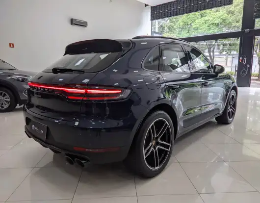 PORSCHE-MACAN-2020