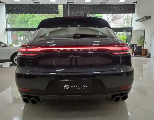 PORSCHE-MACAN-2020