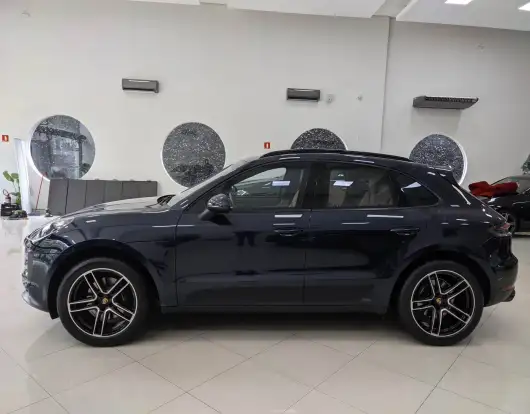 PORSCHE-MACAN-2020