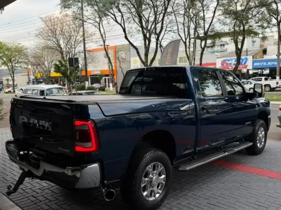 RAM-2500-6.7 I6 TURBO DIESEL LARAMIE CD 4X4 AUTOMÁTICO RAM-2500-2024