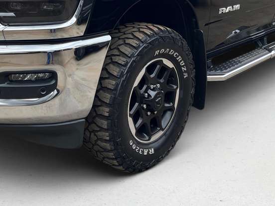 RAM-2500-6.7 I6 TURBO DIESEL LARAMIE CD 4X4 AUTOMÁTICO RAM-2500-2025