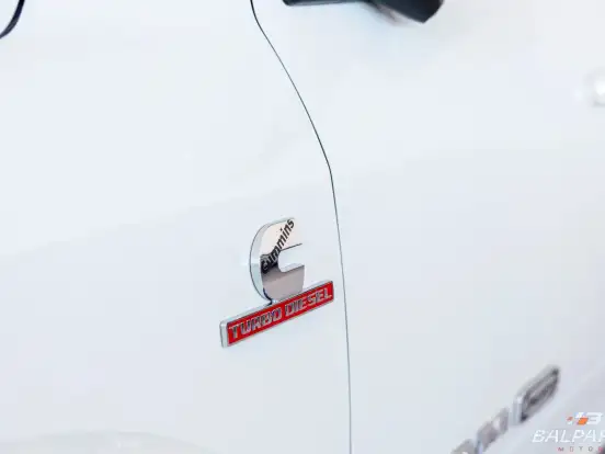 RAM-3500-6.7 I6 TURBO DIESEL LIMITED LONGHORN CD 4X4 AUTOMÁTICO RAM-3500-2022