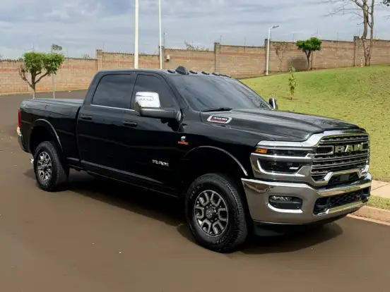 RAM-3500-6.7 I6 TURBO DIESEL LIMITED LONGHORN CD 4X4 AUTOMÁTICO RAM-3500-2026