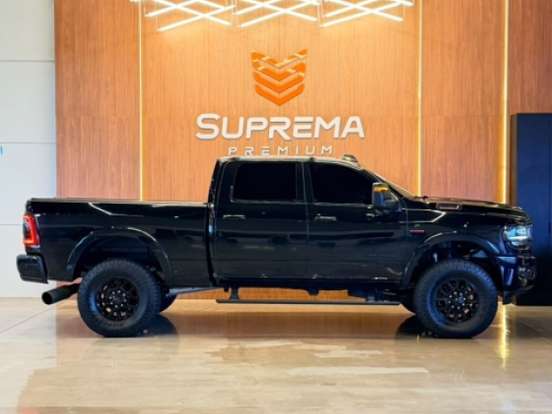 RAM-3500-6.7 I6 TURBO DIESEL LIMITED LONGHORN CD 4X4 AUTOMÁTICO RAM-3500-2023