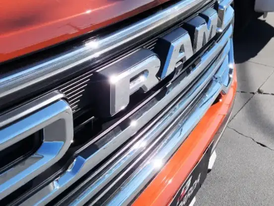 RAM-DAKOTA-2.2 TURBO DIESEL LARAMIE 4X4 AUTOMÁTICO RAM-DAKOTA-2026