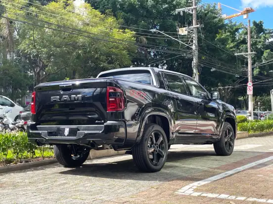 RAM-RAMPAGE-2.0 HURRICANE 4 TURBO GASOLINA R/T 4X4 AUTOMÁTICO RAM-RAMPAGE-2025