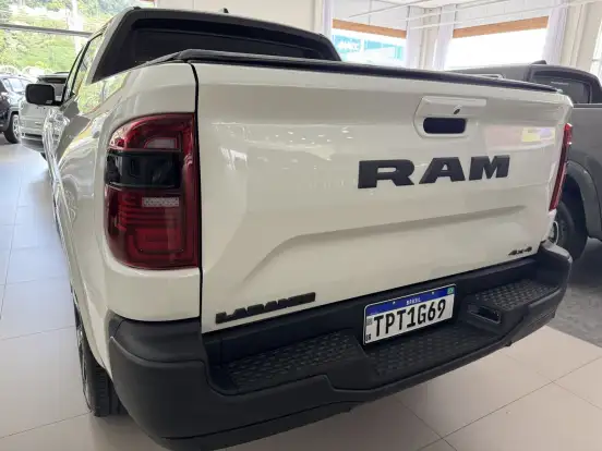 RAM-RAMPAGE-2.2 TURBO DIESEL LARAMIE 4X4 AUTOMÁTICO RAM-RAMPAGE-2025