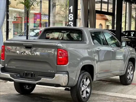RAM-RAMPAGE-2.2 TURBO DIESEL LARAMIE 4X4 AUTOMÁTICO RAM-RAMPAGE-2025