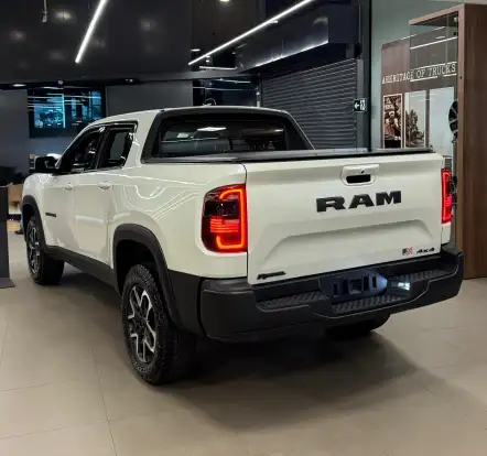 RAM-RAMPAGE-2.2 TURBO DIESEL REBEL 4X4 AUTOMÁTICO RAM-RAMPAGE-2025