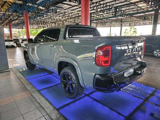 RAM-RAMPAGE-2.0 HURRICANE 4 TURBO GASOLINA R/T 4X4 AUTOMÁTICO RAM-RAMPAGE-2025