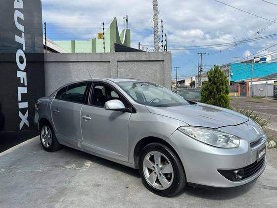 RENAULT FLUENCE 2.0 DYNAMIQUE 16V FLEX 4P MANUAL