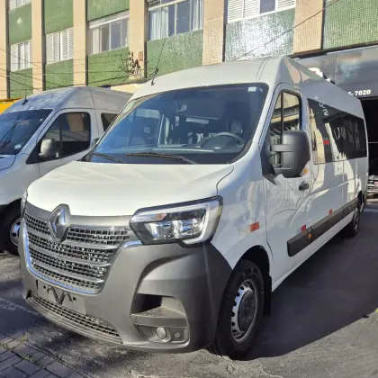 RENAULT MASTER 2.3 DCI DIESEL MINIBUS EXECUTIVE 16L L3H2 3P MANUAL