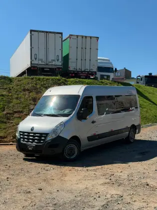 RENAULT MASTER 2.3 DCI MINIBUS VIP L3H2 16 LUGARES 16V DIESEL 4P MANUAL