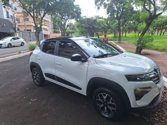RENAULT KWID 1.0 12V SCE FLEX INTENSE MANUAL