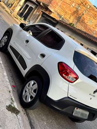 RENAULT-KWID-2019