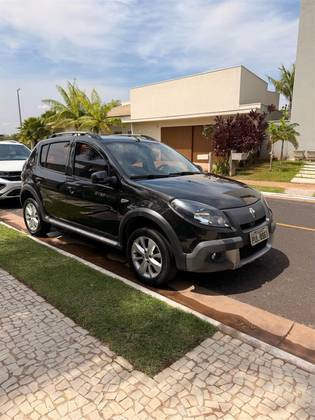 RENAULT SANDERO 1.6 STEPWAY TWEED 8V FLEX 4P MANUAL