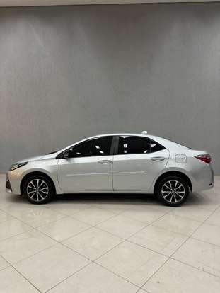TOYOTA-COROLLA-2019