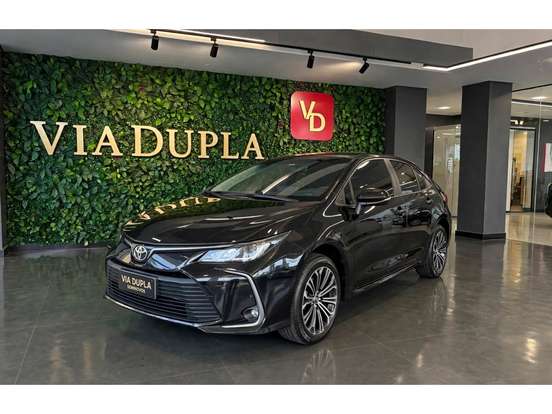 TOYOTA-COROLLA-2021