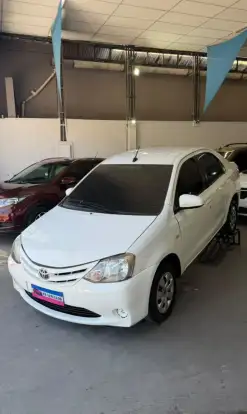 TOYOTA-ETIOS-1.5 XLS SEDAN 16V FLEX 4P AUTOMÁTICO TOYOTA-ETIOS-2016