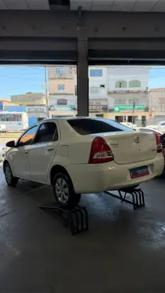 TOYOTA-ETIOS-2016