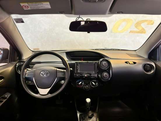 TOYOTA-ETIOS-1.3 X 16V FLEX 4P AUTOMÁTICO TOYOTA-ETIOS-2019