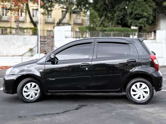 TOYOTA-ETIOS-1.3 X 16V FLEX 4P MANUAL TOYOTA-ETIOS-2018