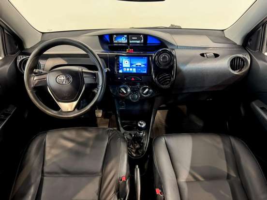 TOYOTA-ETIOS-1.3 X 16V FLEX 4P MANUAL TOYOTA-ETIOS-2017