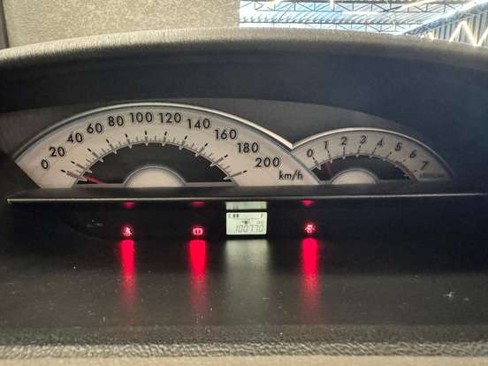 TOYOTA-ETIOS-2013