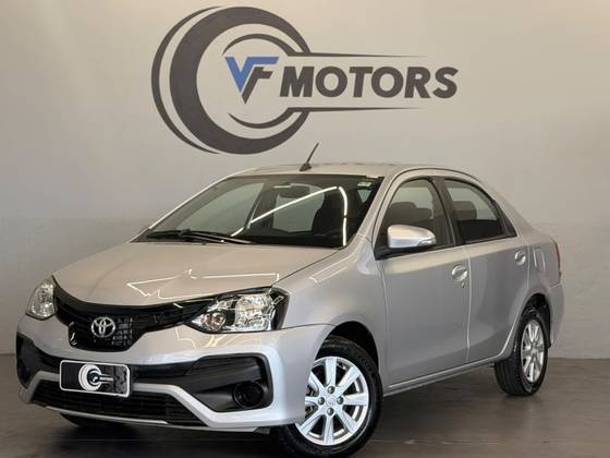 TOYOTA ETIOS 1.5 X PLUS 16V FLEX 4P AUTOMÁTICO