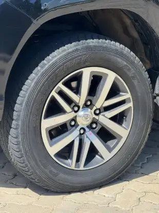 TOYOTA-HILUX-2016