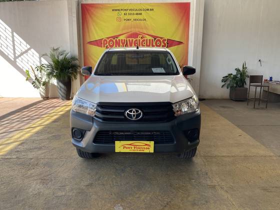 TOYOTA HILUX 2.8 4X4 CS 16V TURBO DIESEL 2P MANUAL