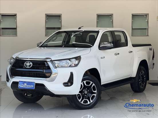 TOYOTA-HILUX-2.8 D-4D TURBO DIESEL CD SRV 4X4 AUTOMÁTICO TOYOTA-HILUX-2022