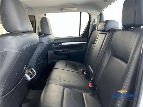 TOYOTA-HILUX-2.8 D-4D TURBO DIESEL CD SRV 4X4 AUTOMÁTICO TOYOTA-HILUX-2022