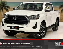 TOYOTA HILUX 2.8 D-4D TURBO DIESEL CD SRV 4X4 AUTOMÁTICO TOYOTA HILUX 2.8 D-4D TURBO DIESEL CD SRV 4X4 AUTOMÁTICO