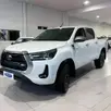 TOYOTA HILUX 2.8 D-4D TURBO DIESEL CD SRX 4X4 AUTOMÁTICO TOYOTA HILUX 2.8 D-4D TURBO DIESEL CD SRX 4X4 AUTOMÁTICO