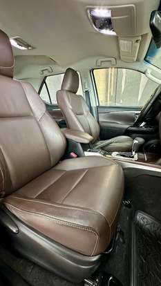 TOYOTA-HILUX-2016