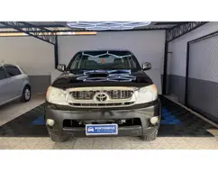 TOYOTA HILUX 3.0 SRV 4X4 CD 16V TURBO INTERCOOLER DIESEL 4P MANUAL TOYOTA HILUX 3.0 SRV 4X4 CD 16V TURBO INTERCOOLER DIESEL 4P MANUAL