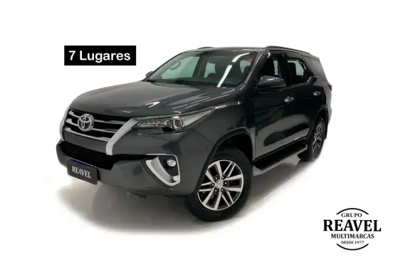TOYOTA-HILUX SW4-2019
