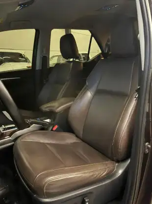 TOYOTA-HILUX SW4-2018
