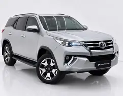 TOYOTA HILUX SW4 2.7 SRV 7 LUGARES 4X2 16V FLEX 4P AUTOMÁTICO TOYOTA HILUX SW4 2.7 SRV 7 LUGARES 4X2 16V FLEX 4P AUTOMÁTICO