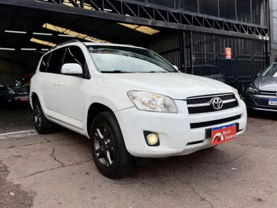 TOYOTA-RAV4-2011